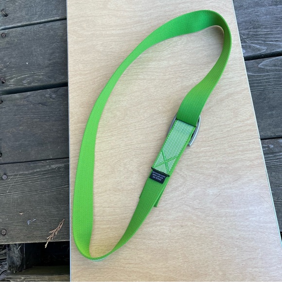 Chaco Unisex Webbing Belt In Green & White - Picture 6 of 12